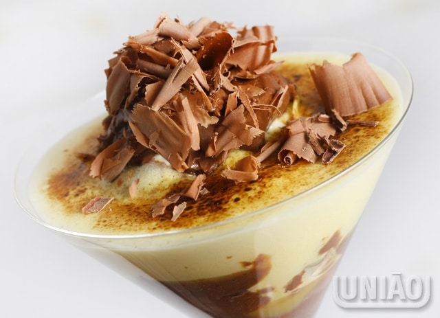 Mousse de Chocolate com Zabaione