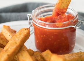 Polenta Frita com Geleia de Pimenta