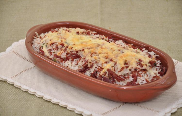 Arroz de Carreteiro de Forno com Provolone