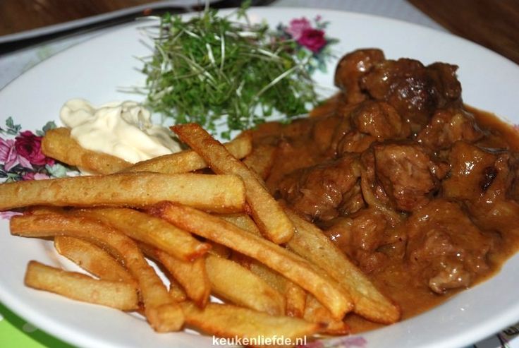 Guisado de Carne à Moda Flamenca