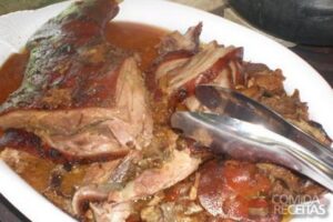 Pernil Assado com Molho de Laranja 