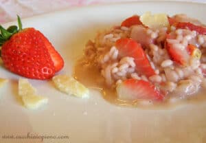 Risoto de Morango com Lascas de Parmesão 