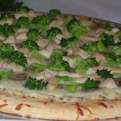 Pizza de Frango com Brócolis 